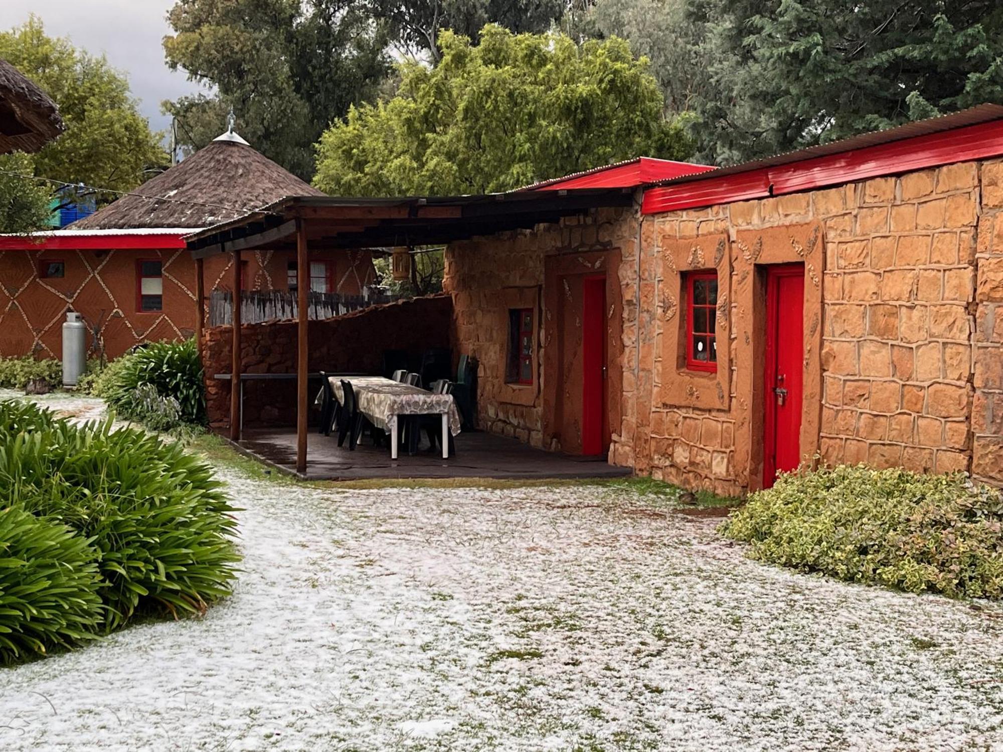 Malealea Lodge Bagian luar foto