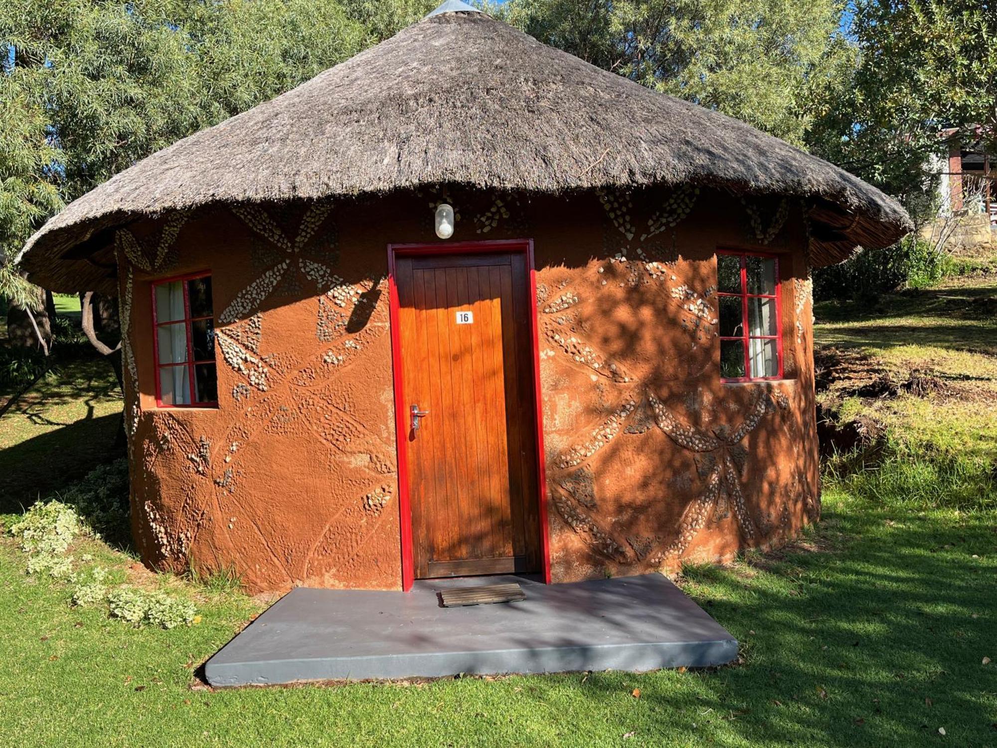 Malealea Lodge Bagian luar foto